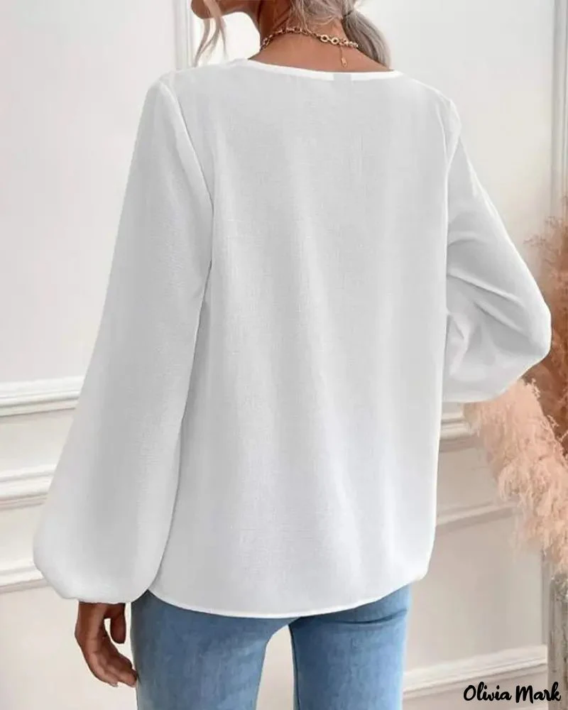 Deanwangkt - Solid Long Sleeve V-Cut Top - Deanwangkt