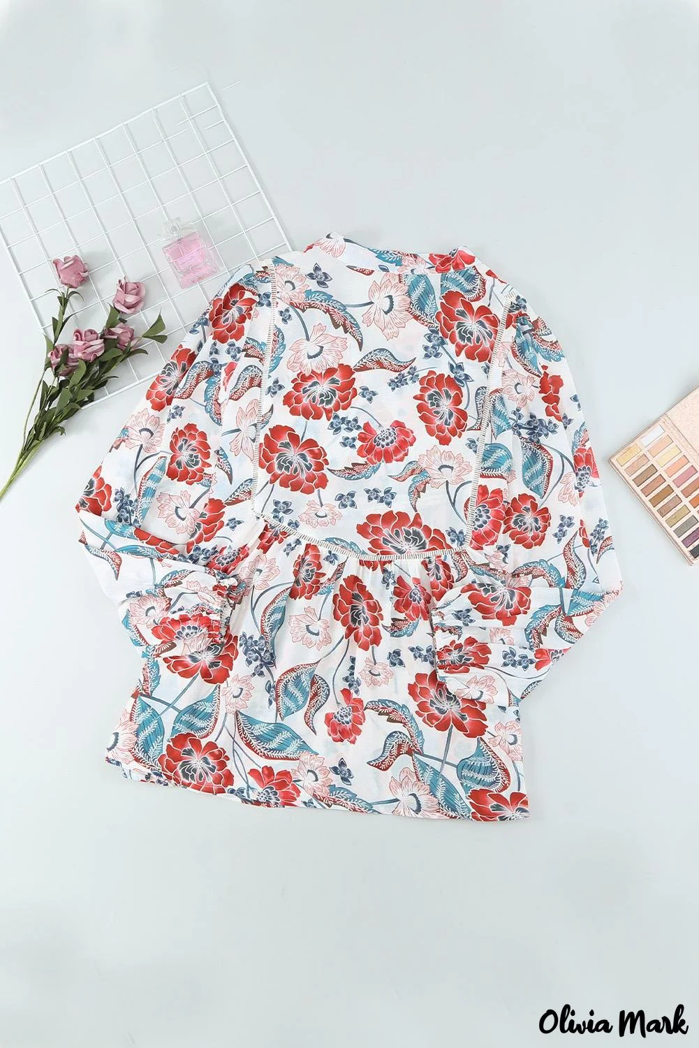 Deanwangkt - Red Floral Patchwork Split Neck Bubble Sleeve Blouse - Deanwangkt