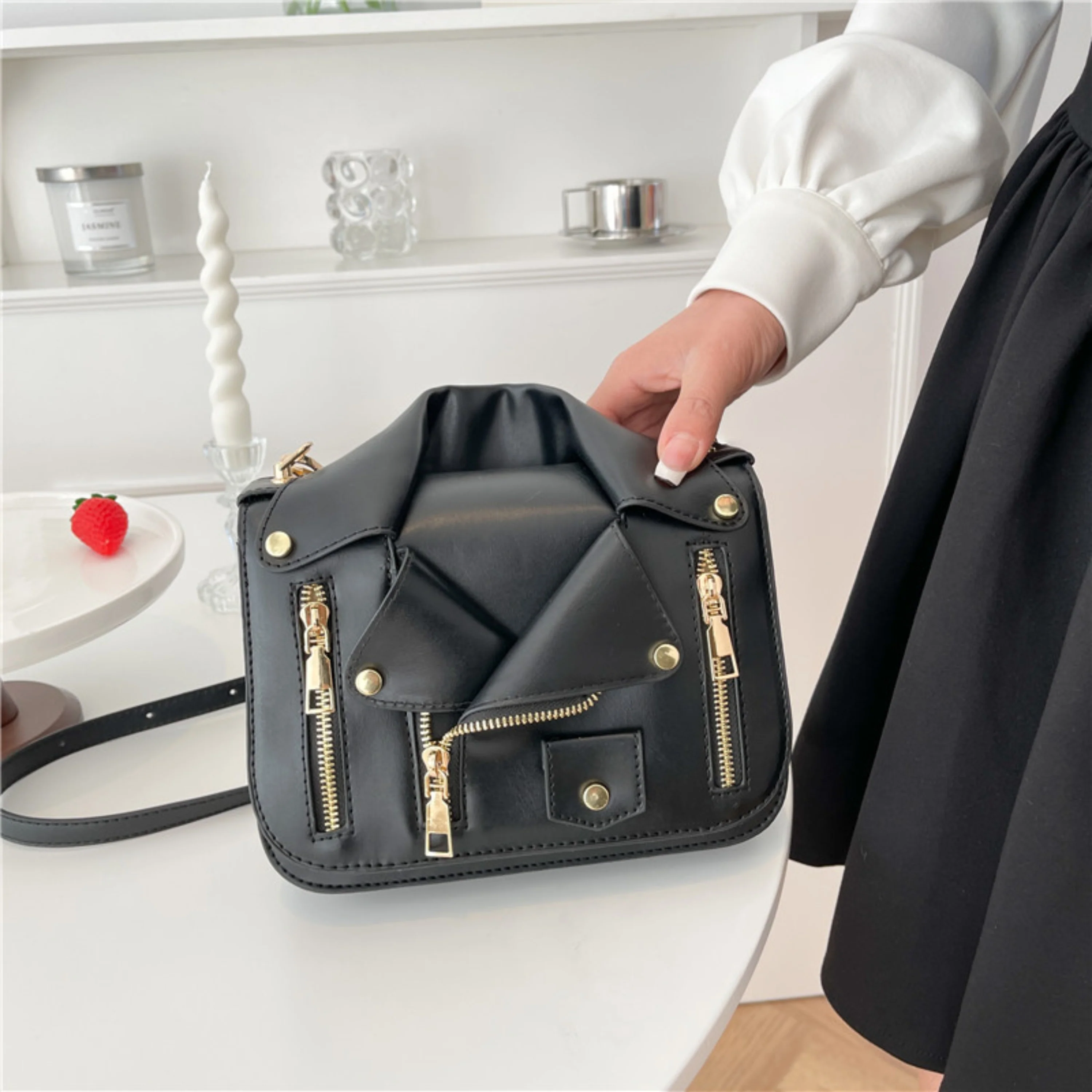 deanwangkt-1 Street Style Black Crossbody Bag, PU Leather Zipper Shoulder Bag, Fashion Square Shoulder Bag - Deanwangkt