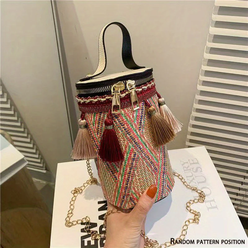 Ethnic Plaid Pattern Barrel Bag, Vintage Design Crossbody Bag, Women's Zipper Shoulder Bag With Tassel Decor - Deanwangkt