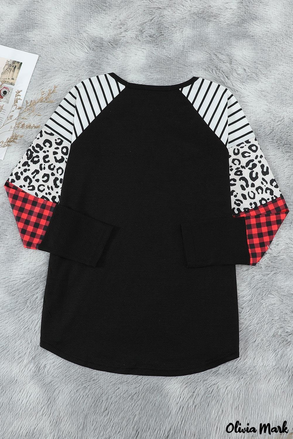 Deanwangkt - Black Waffle Knit Printed Crew Neck Blouse - Deanwangkt