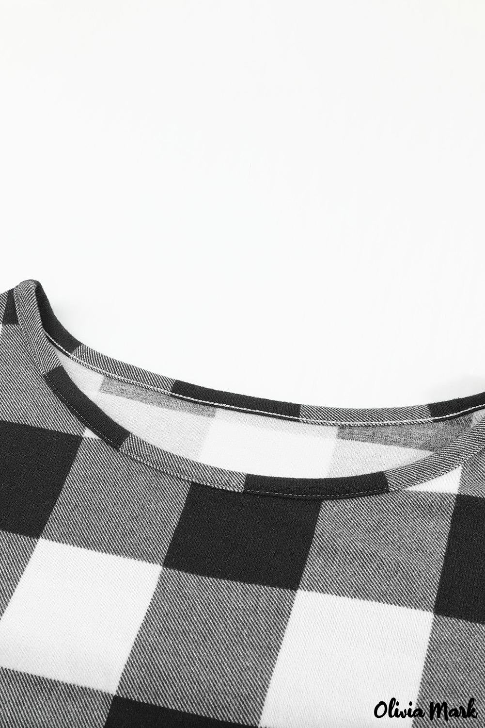 Deanwangkt - Plaid Kangaroo Pocket Long Sleeve Blouse - Deanwangkt