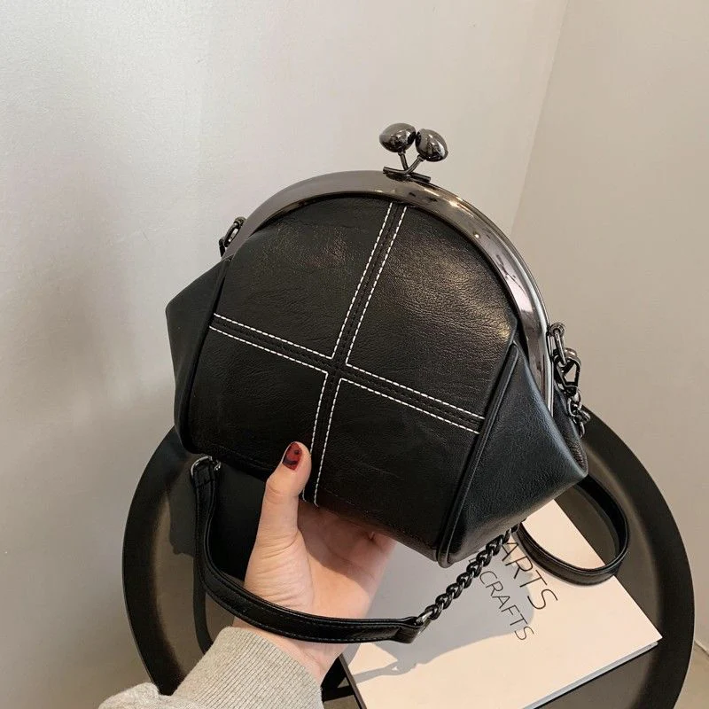 Vintage Chain Crossbody Bag, Stitching Shell Shoulder Bag, Women's Stylish Kiss Lock Purses - Deanwangkt