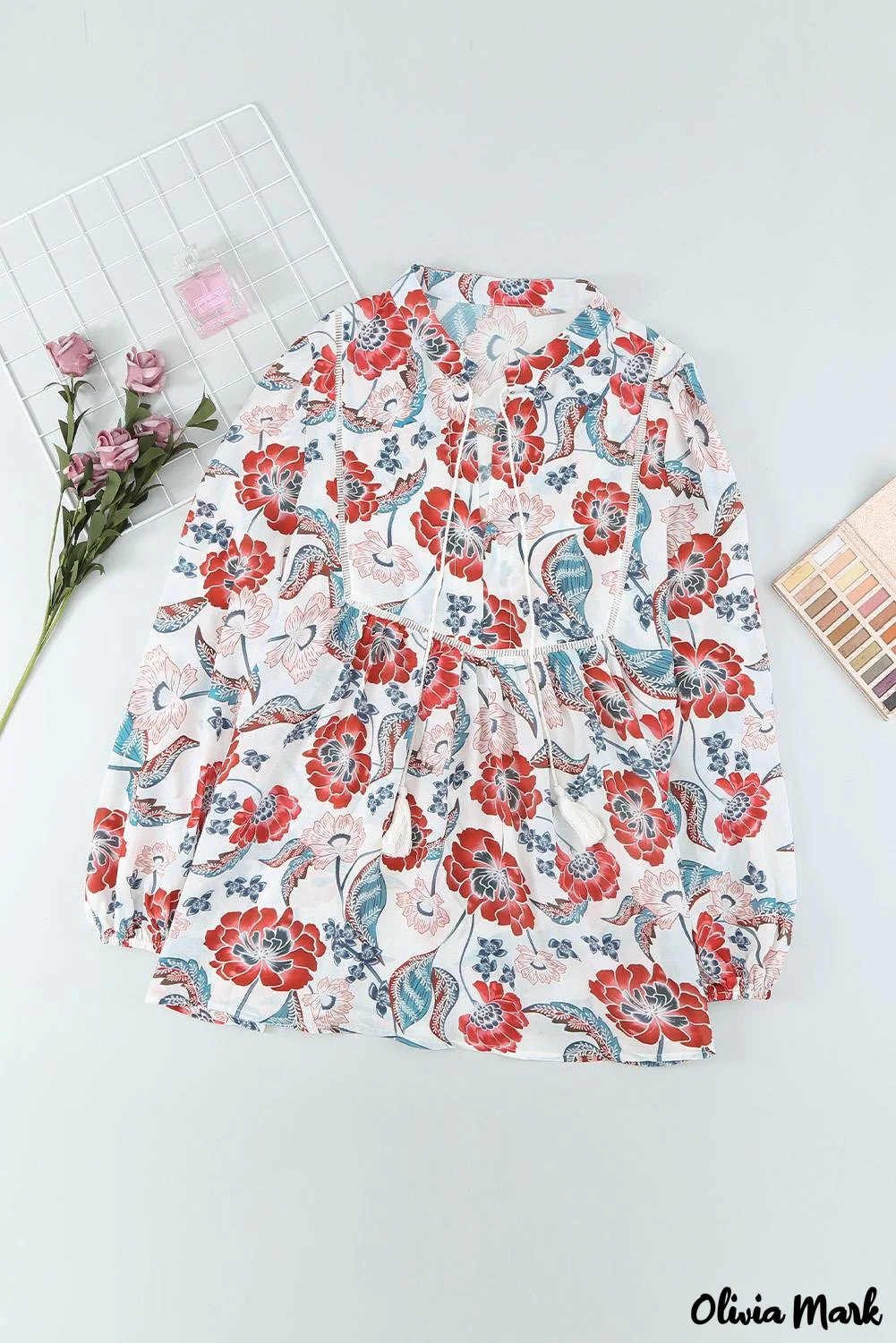 Deanwangkt - Red Floral Patchwork Split Neck Bubble Sleeve Blouse - Deanwangkt