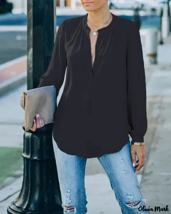 Deanwangkt - Solid Long Sleeve Curved Hem Top - Deanwangkt