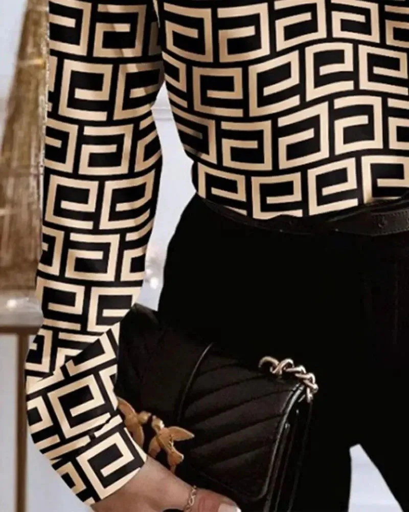 Deanwangkt - Relaxed Geometric Print V-Neck Long Sleeve Top - Deanwangkt