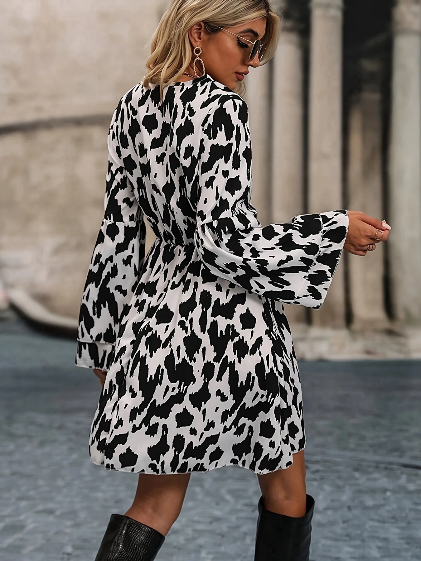 deanwangkt-1 Cow Print Long Sleeve Dress, V Neck Casual Every Day Dress For Winter & Fall, Women's Clothing - Deanwangkt