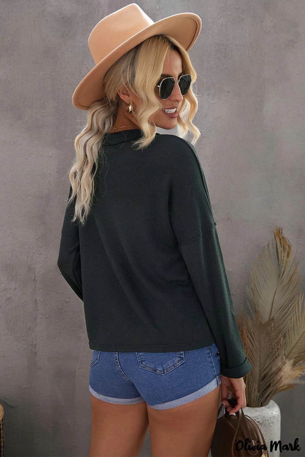 Deanwangkt - Loose buttoned khaki long sleeve shirt - Deanwangkt