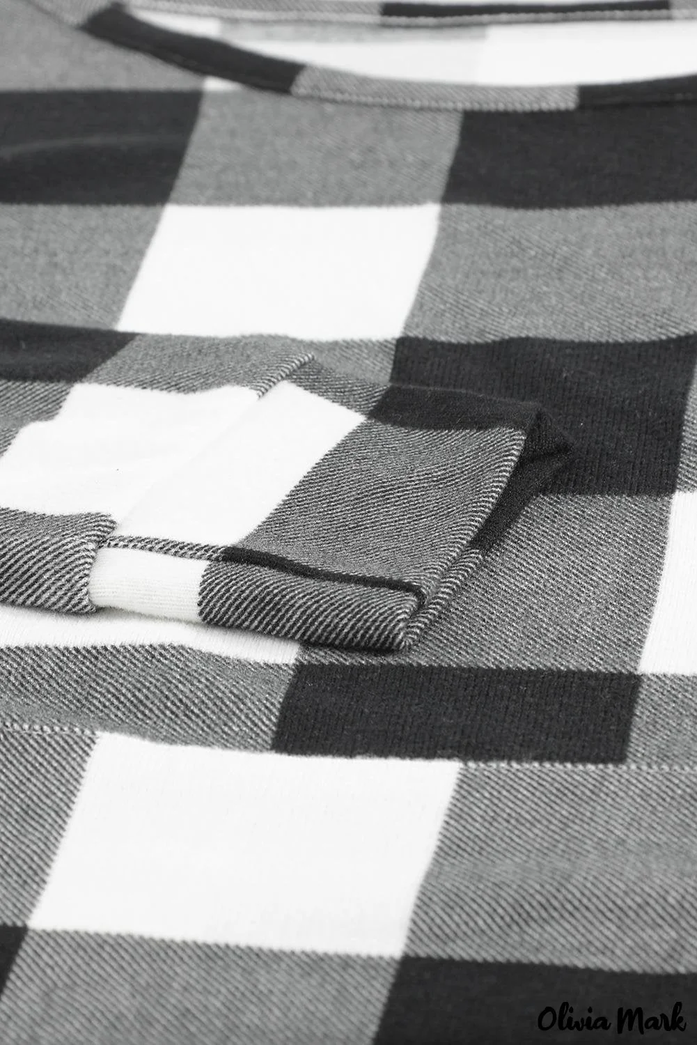 Deanwangkt - Plaid Kangaroo Pocket Long Sleeve Blouse - Deanwangkt