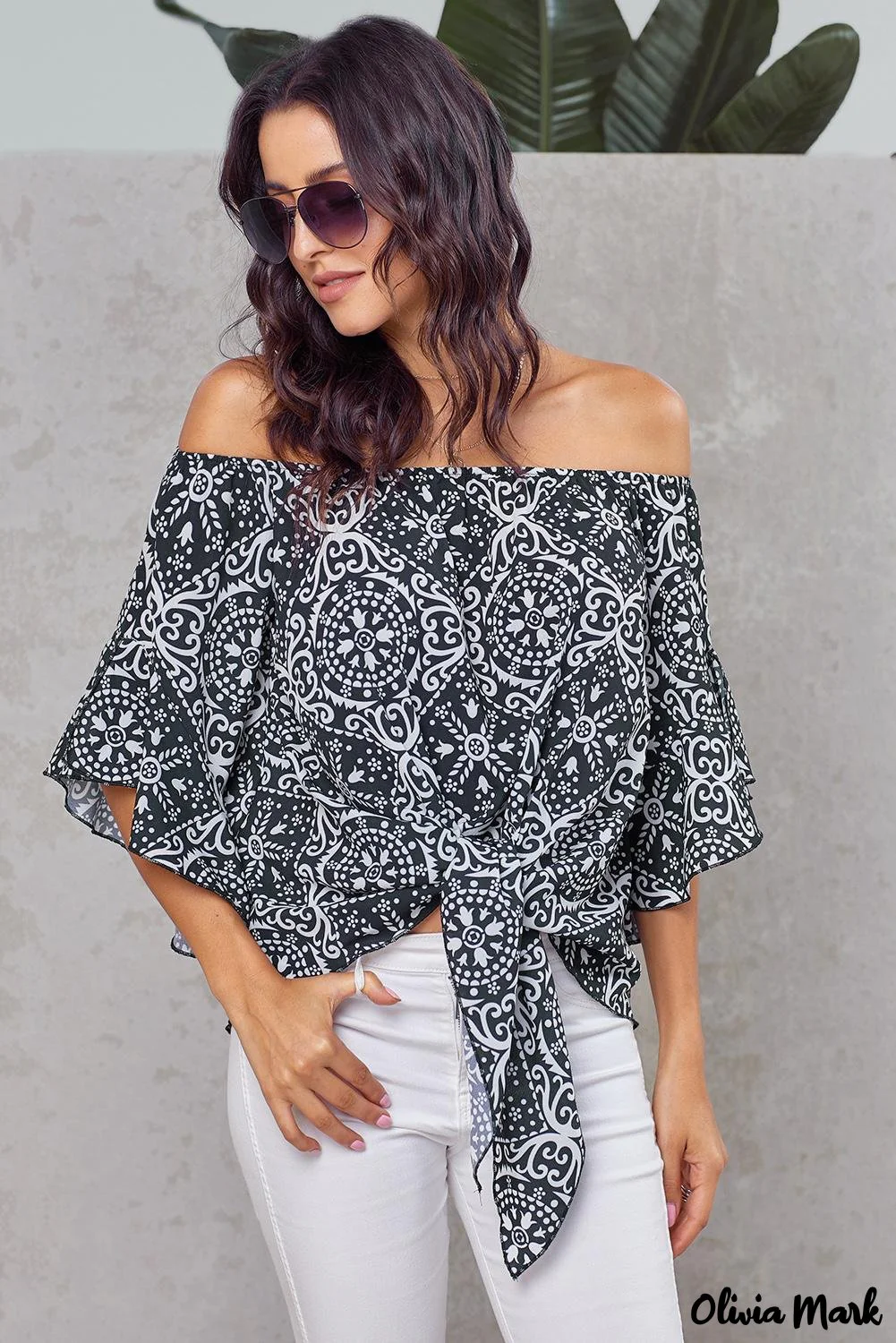 Deanwangkt - Bohemian red blouse with floral print and bare shoulders - Deanwangkt