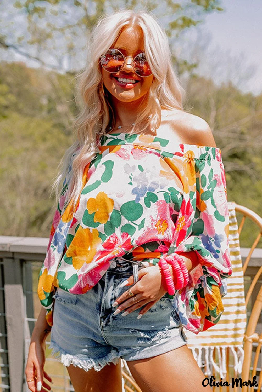 Deanwangkt - White off-the-shoulder top with watercolor flowers - Deanwangkt