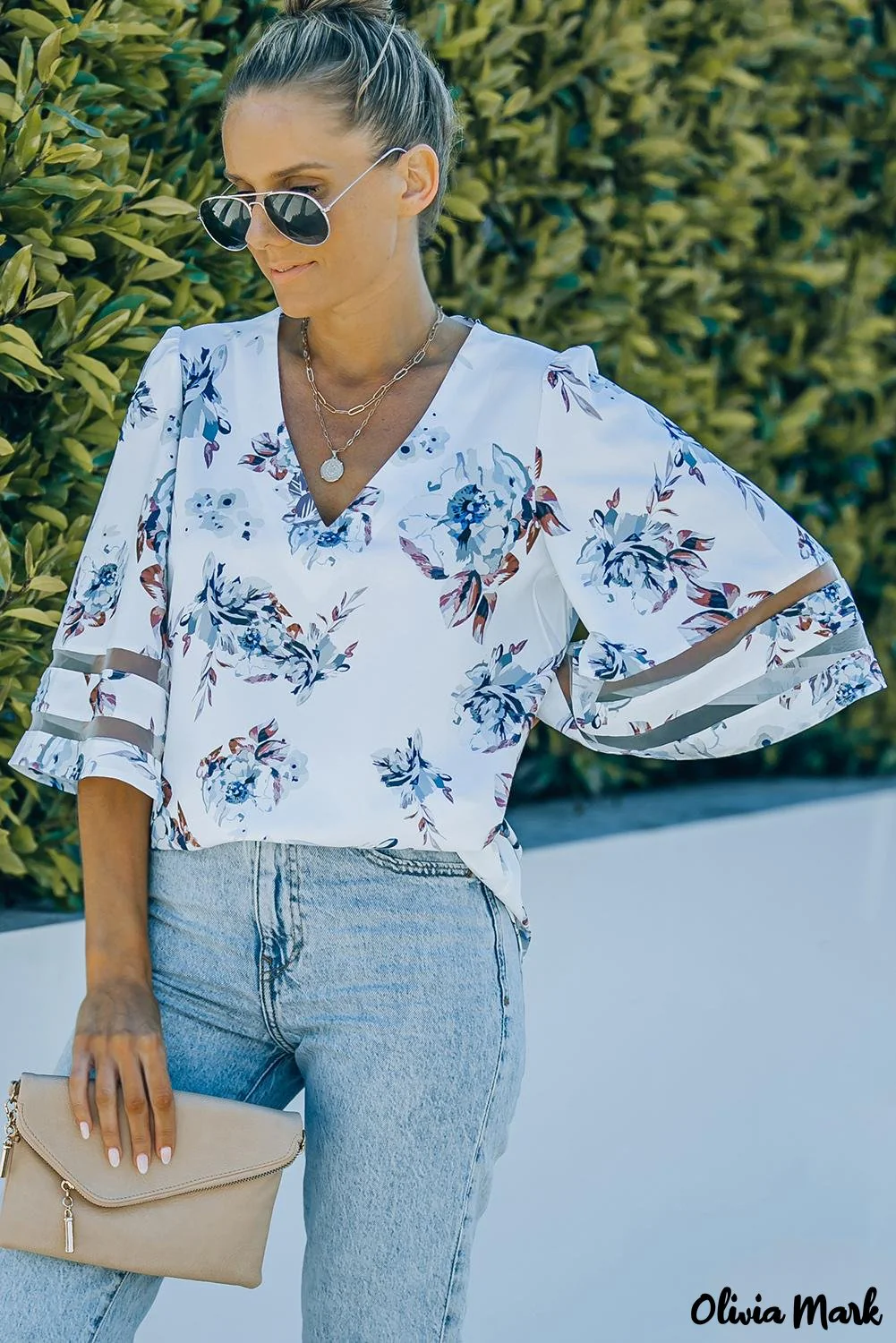 Deanwangkt - White floral blouse with 3/4 flared sleeves - Deanwangkt