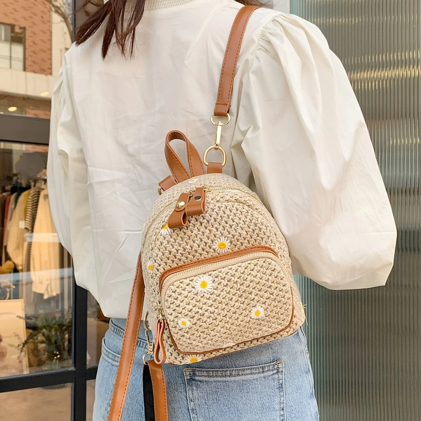 deanwangkt-1  Daisy Embroidery Small Backpack, Straw Woven Storage Daypack Summer Vacation Backpack - Deanwangkt