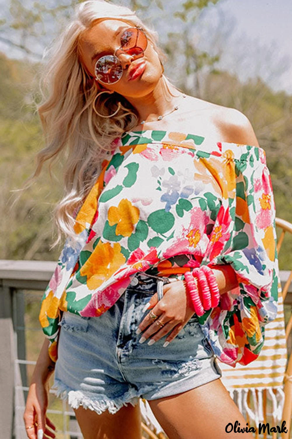 Deanwangkt - White off-the-shoulder top with watercolor flowers - Deanwangkt