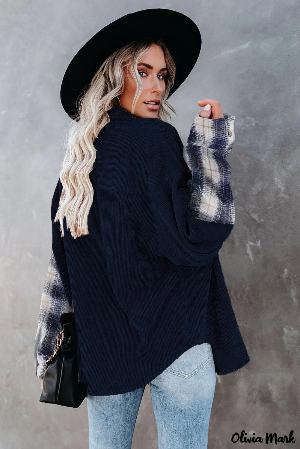 Deanwangkt - Oversized button-up shirt in checked corduroy - Deanwangkt