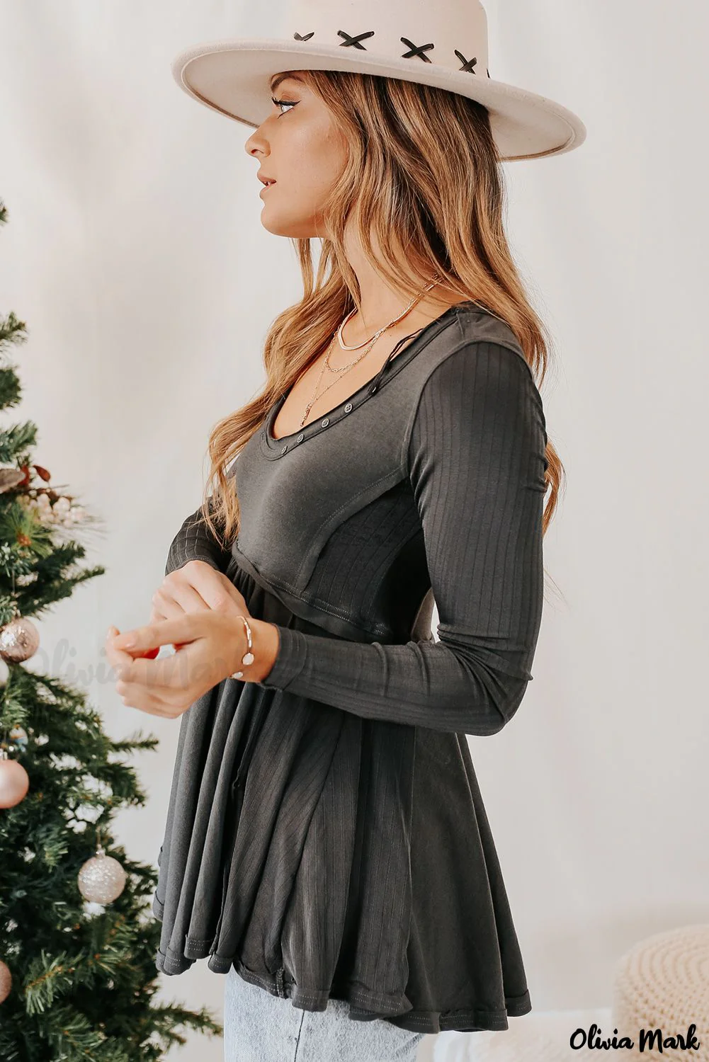 Deanwangkt - Black Babydoll Blouse with Long Sleeves and Solid Color Buttons - Deanwangkt