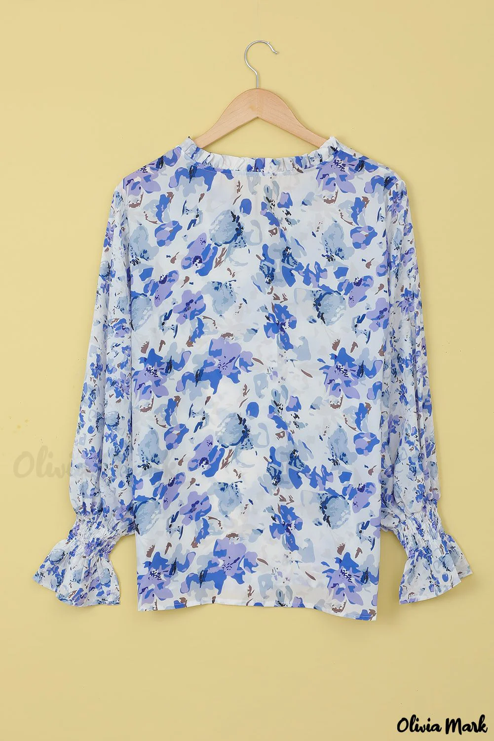 Deanwangkt - Blue Floral Smocked Blouse Cakewalk - Deanwangkt