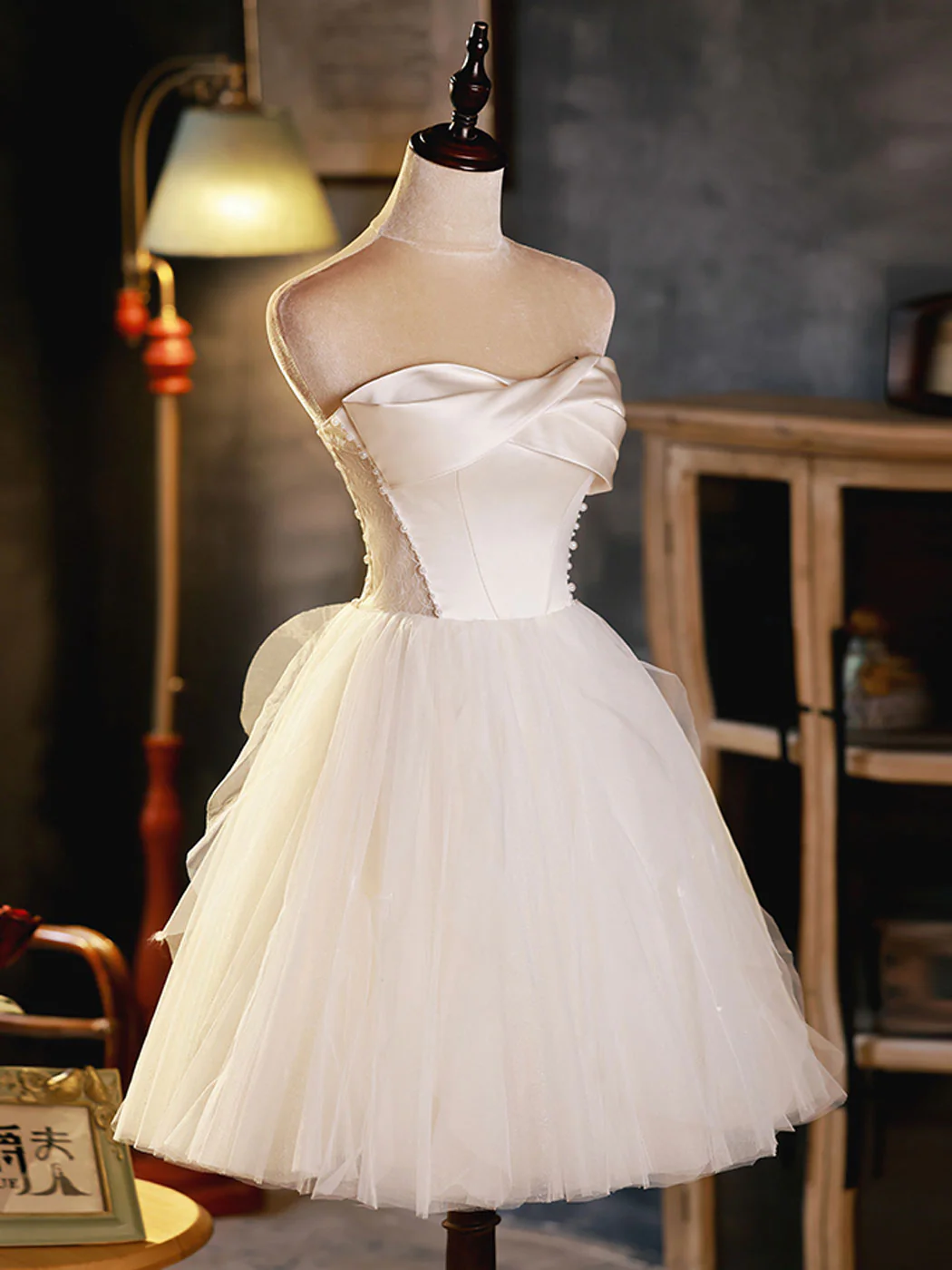 White Sweetheart Neck Tulle Short Prom Dress, Light Champagne Homecoming Dress - Deanwangkt