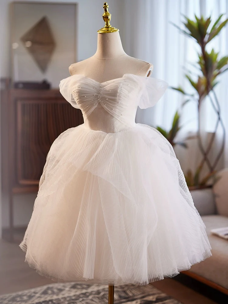 White Sweetheart Neck Tulle Lace Short Prom Dress, White Homecoming Dress - Deanwangkt