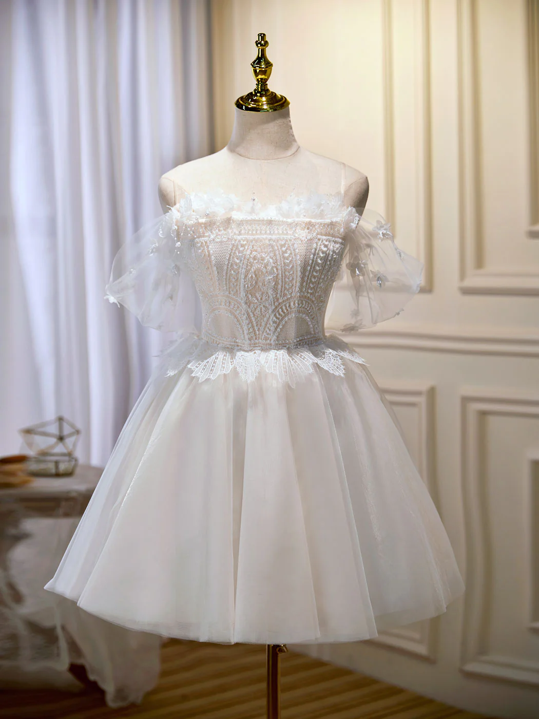 Mini/Short Beige Prom Dress, Puffy Beige Homecoming Dress With Lace - Deanwangkt