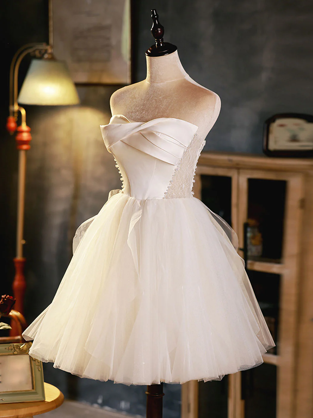 White Sweetheart Neck Tulle Short Prom Dress, Light Champagne Homecoming Dress - Deanwangkt