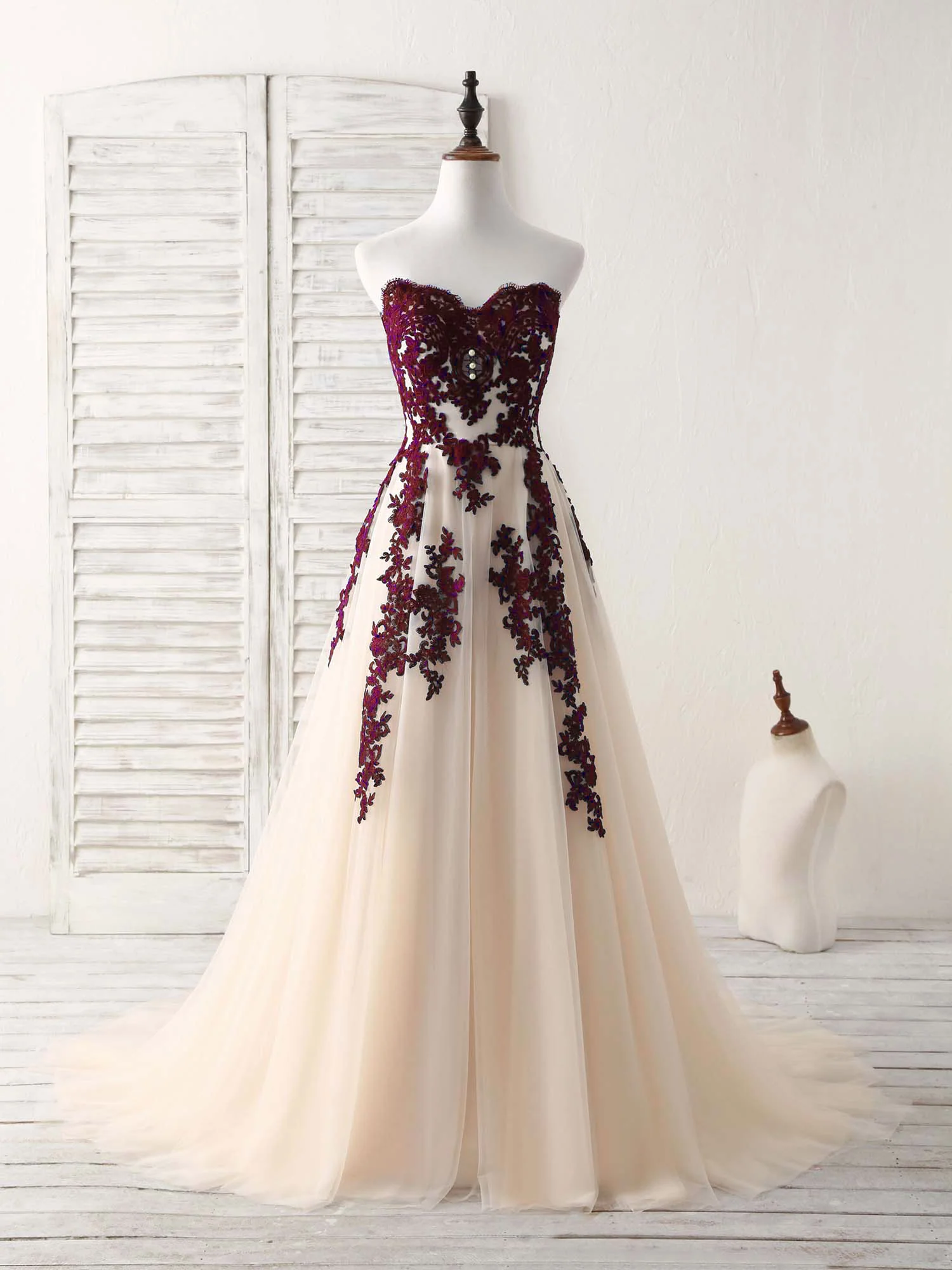 A-Line Sweetheart Tulle Lace Applique Burgundy Long Prom Dress, Bridesmaid Dress - Deanwangkt