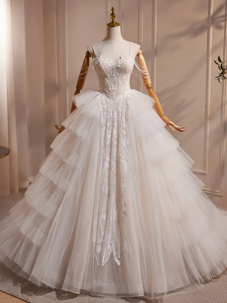 A-Line Sweetheart Neck Tulle Lace Light Champagne Long Wedding Dress with Beads - Deanwangkt