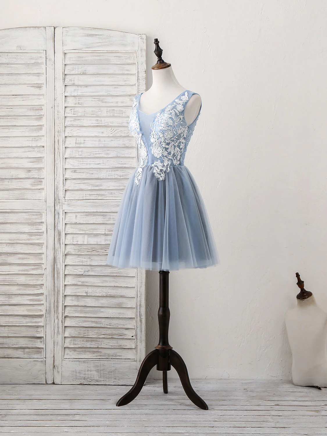 Cute Blue V Neck Tulle Lace Applique Short Prom Dress, Blue Homecoming Dress - Deanwangkt