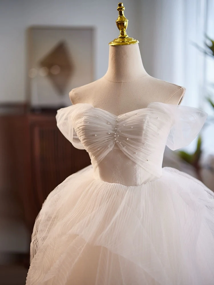 White Sweetheart Neck Tulle Lace Short Prom Dress, White Homecoming Dress - Deanwangkt
