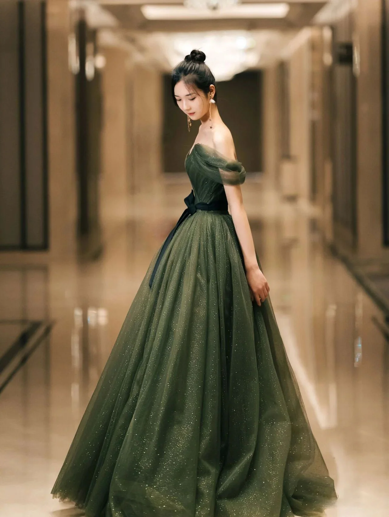 Elegant Sweetheart Neck Tulle Sequin Long Prom Dress, Backless Graduation Dresses - Deanwangkt