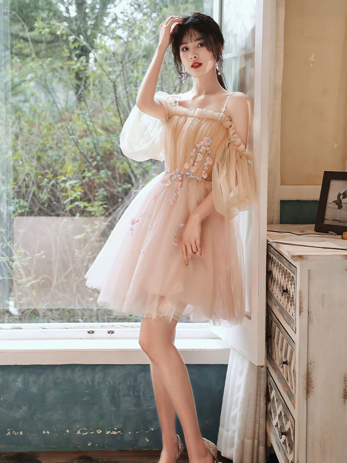 Champagne Tulle Lace Short Prom Dress, Tulle Lace Puffy Homecoming Dress - Deanwangkt