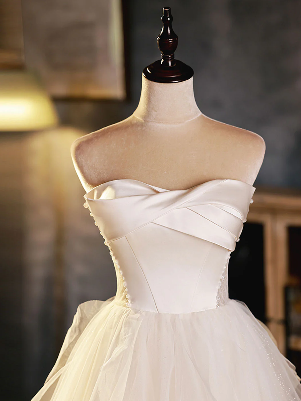 White Sweetheart Neck Tulle Short Prom Dress, Light Champagne Homecoming Dress - Deanwangkt