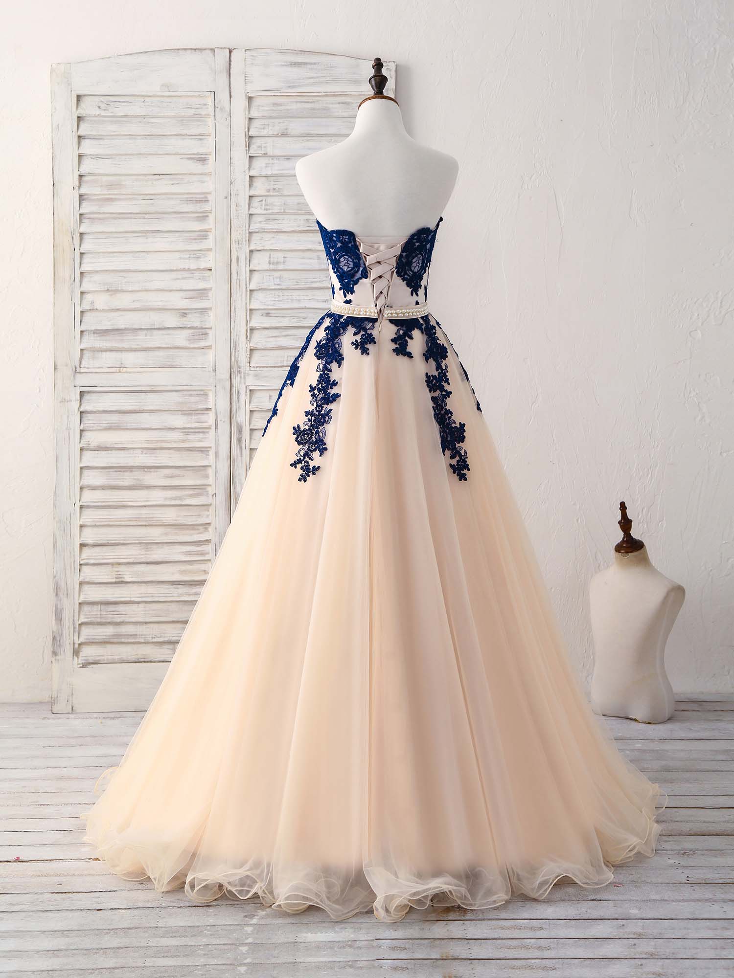Elegant Sweetheart Tulle Lace Applique Blue Long Prom Dresses - Deanwangkt