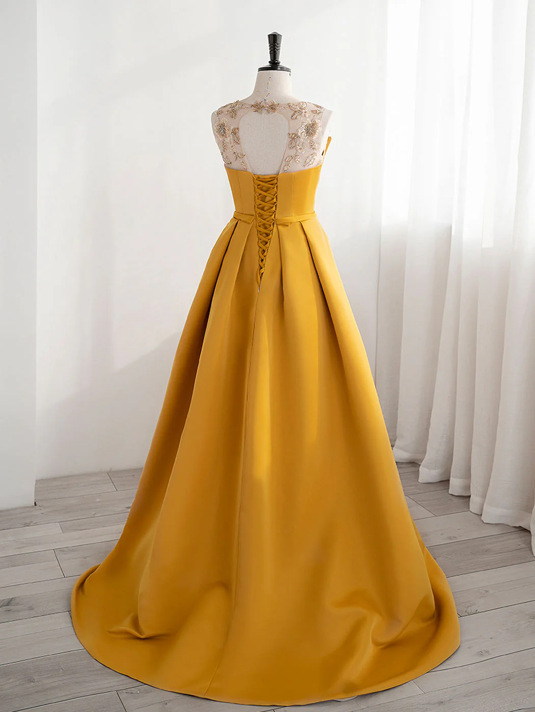 Scoop Neckline Satin Yellow Long Prom Dresses, Yellow Formal with Beading Sequin - Deanwangkt