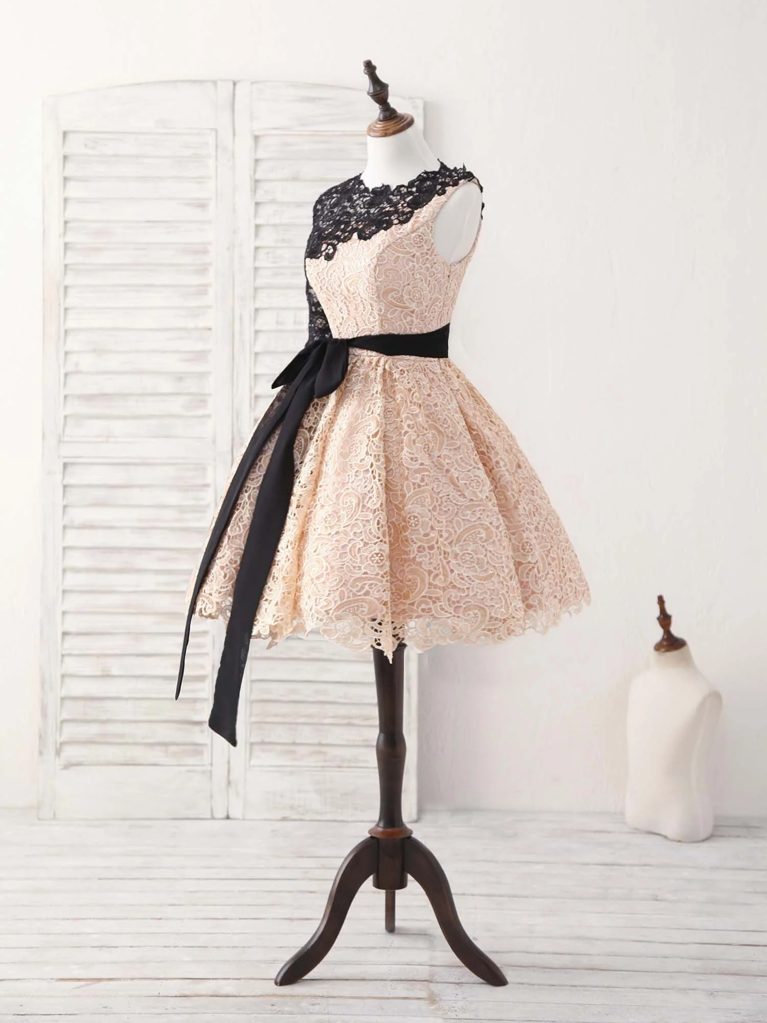 Champagne Lace Short Prom Dress, Champagne Homecoming Dress - Deanwangkt