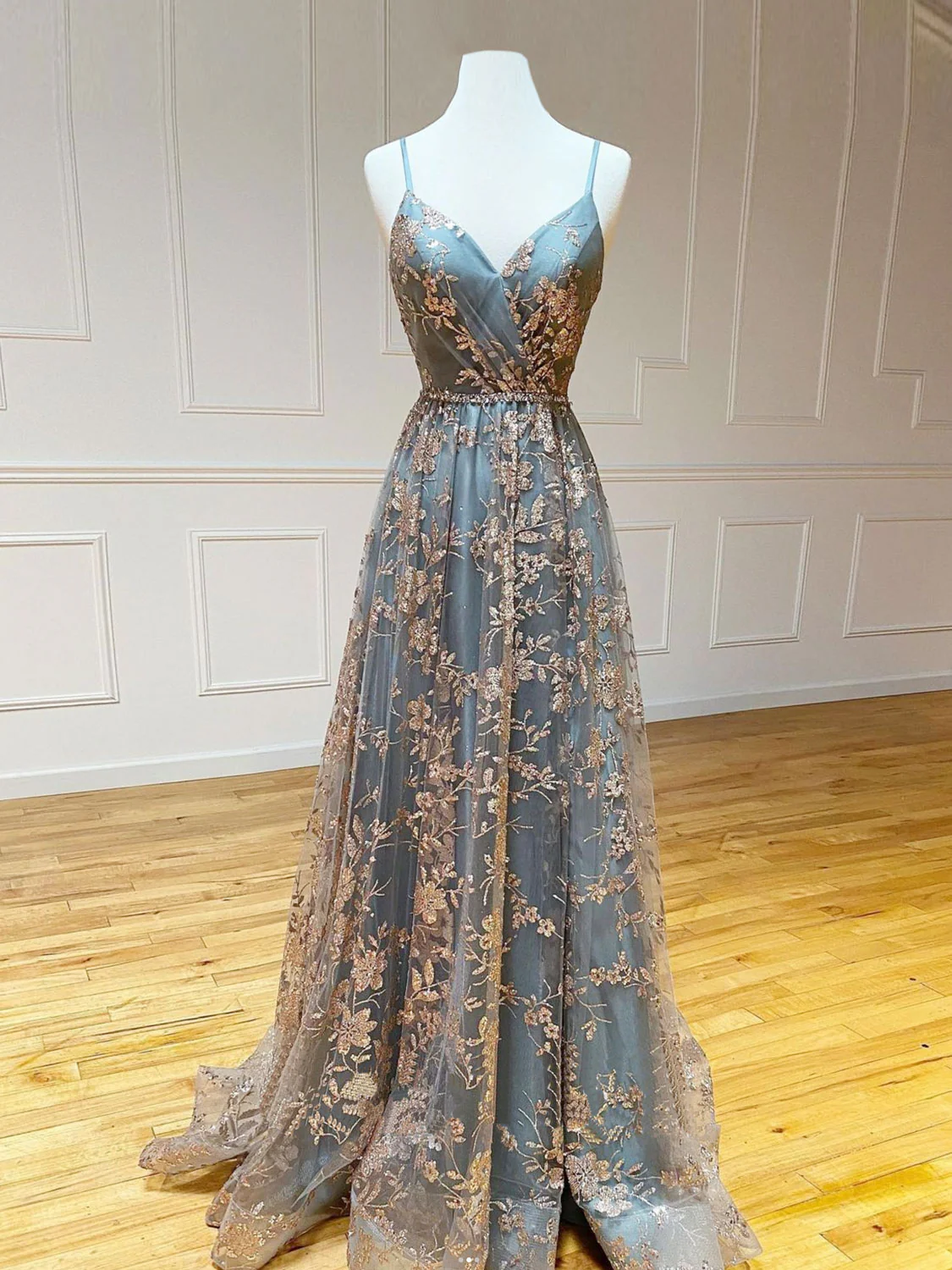 A-Line  V Neck Tulle Sequin Long Prom Dress, Backless Long Evening Dresses - Deanwangkt