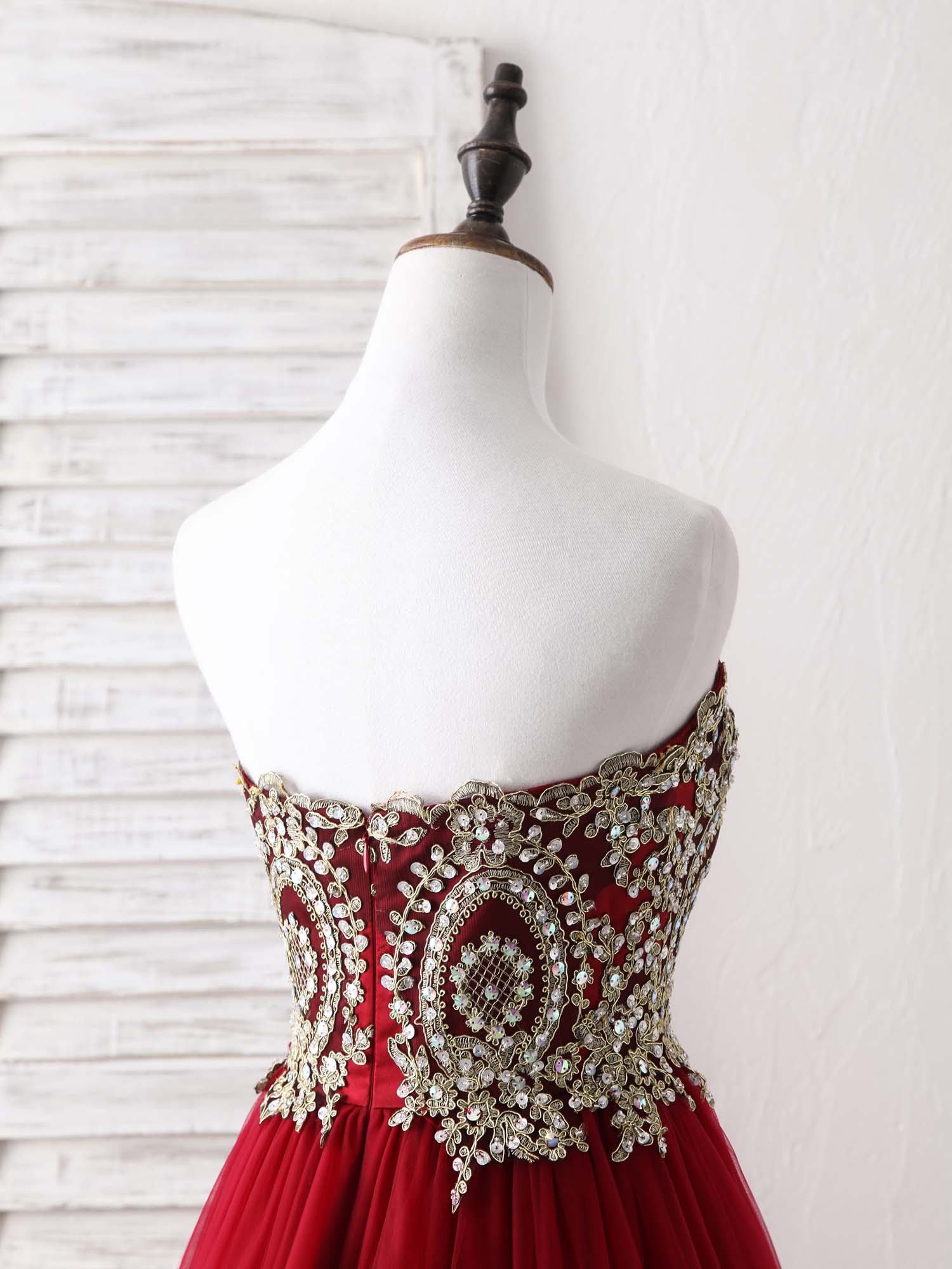 Burgundy Sweetheart Neck Lace Applique Tulle Long Prom Dresses - Deanwangkt