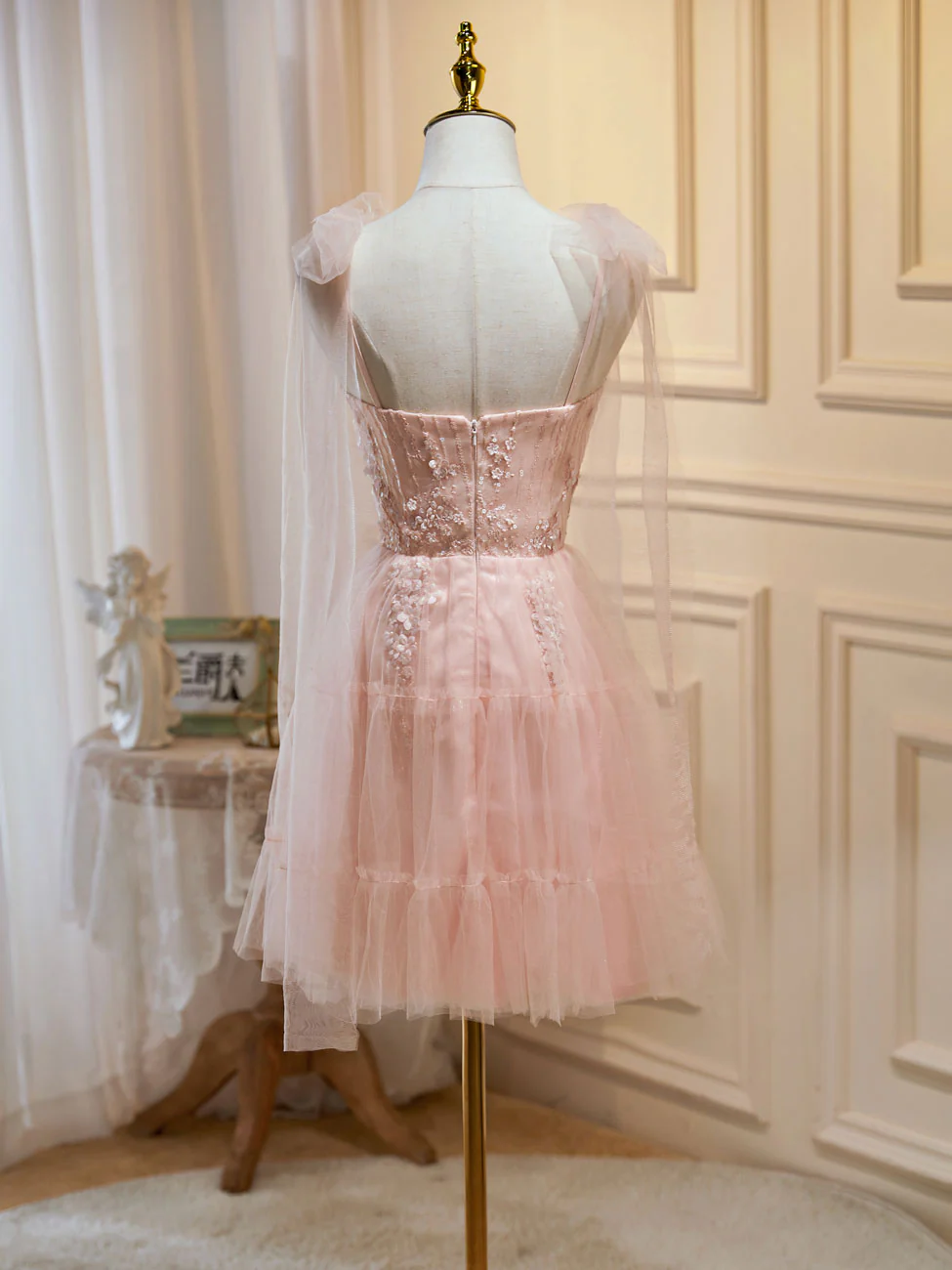A Line Sweetheart Neck Pink Short Prom Dresses, Formal Puffy Pink Homecoming Dress with Lace Applique Beading - Deanwangkt