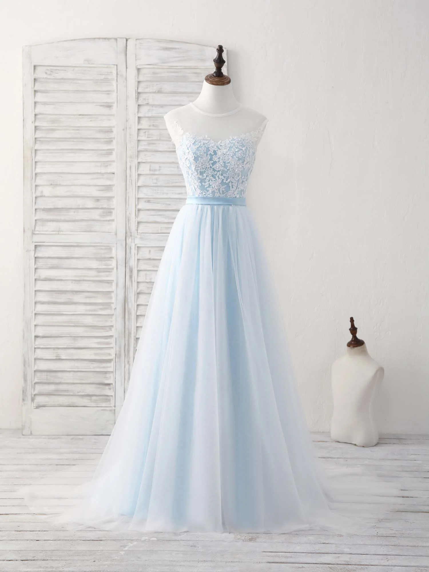 Blue Round Neck Tulle Lace Applique Long Prom Dresses - Deanwangkt