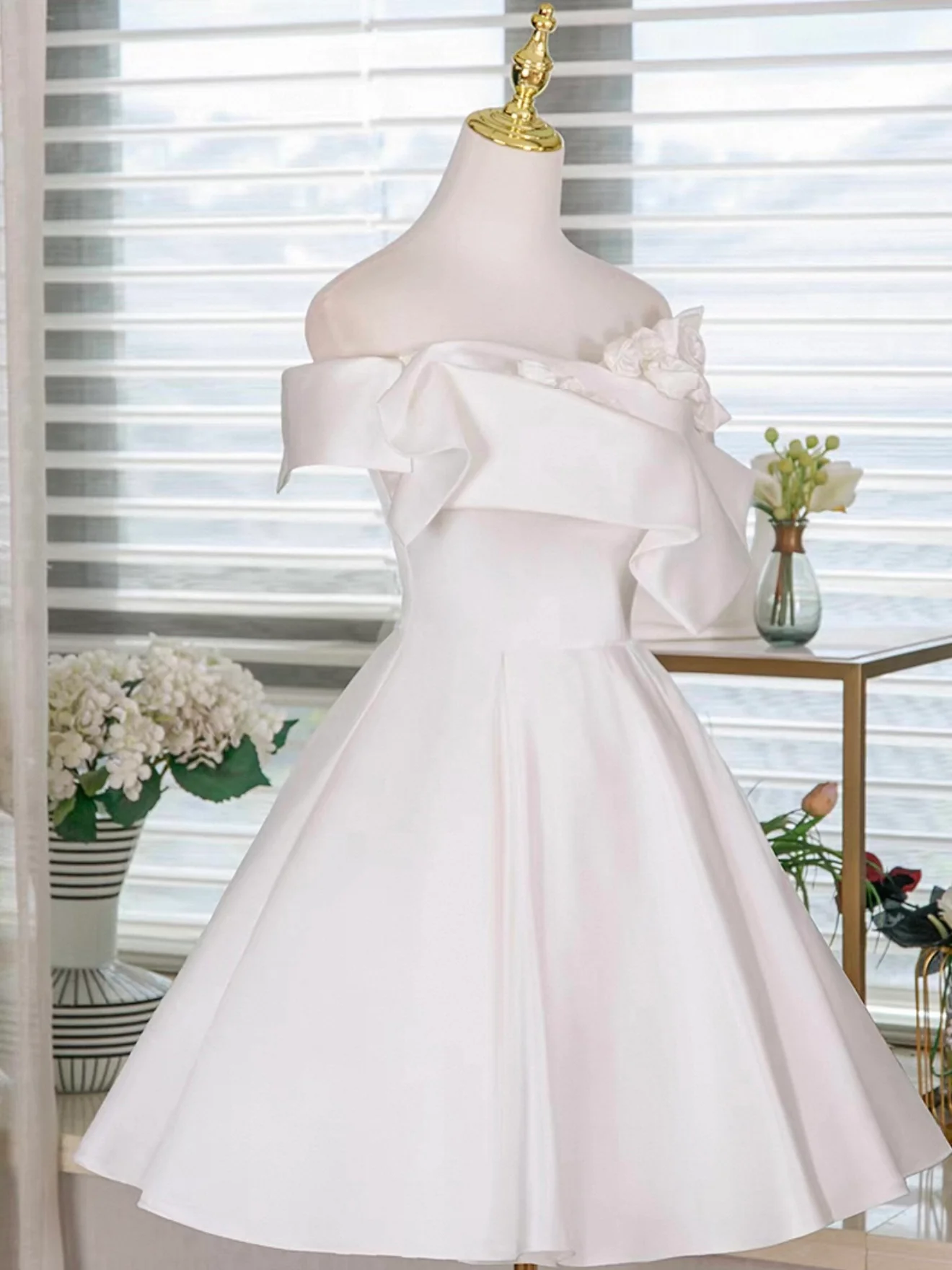 A-Line Off Shoulder White Short Prom Dress, White Homecoming Dress - Deanwangkt