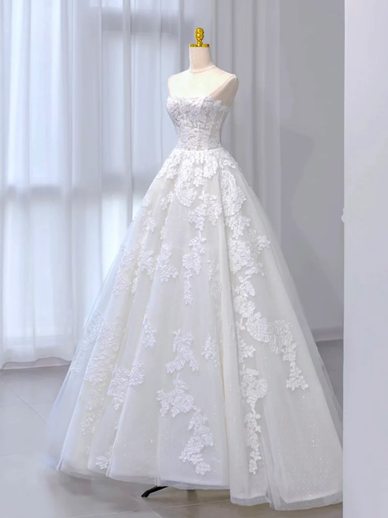 A-Line Tulle Lace ivory Sweep Train Long Wedding Dress - Deanwangkt