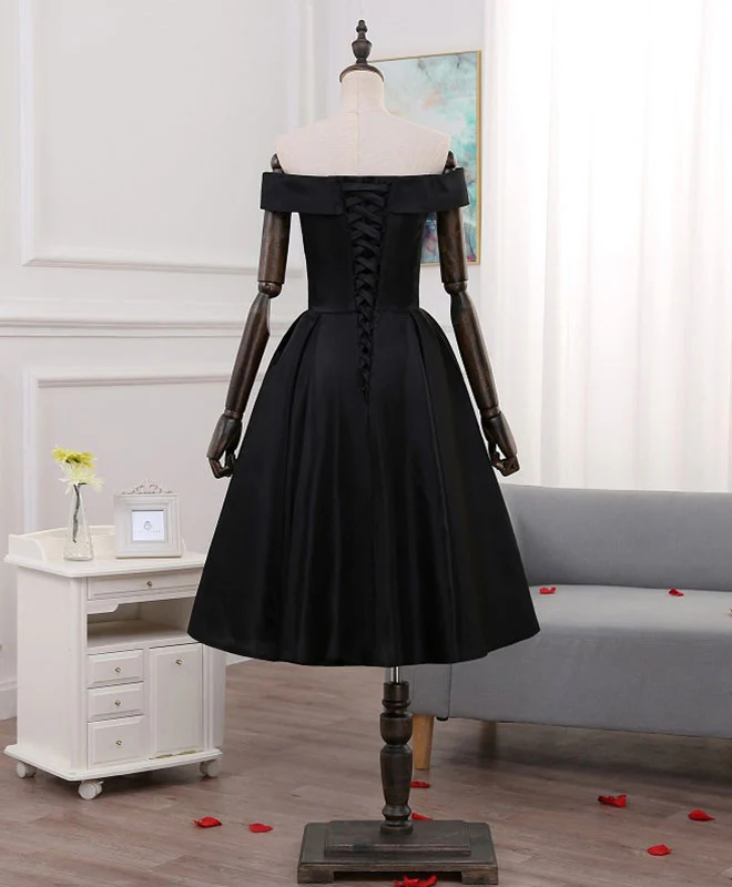Black Satin Short Prom Dress, Black Homecoming Dresses With Lace Applique - Deanwangkt