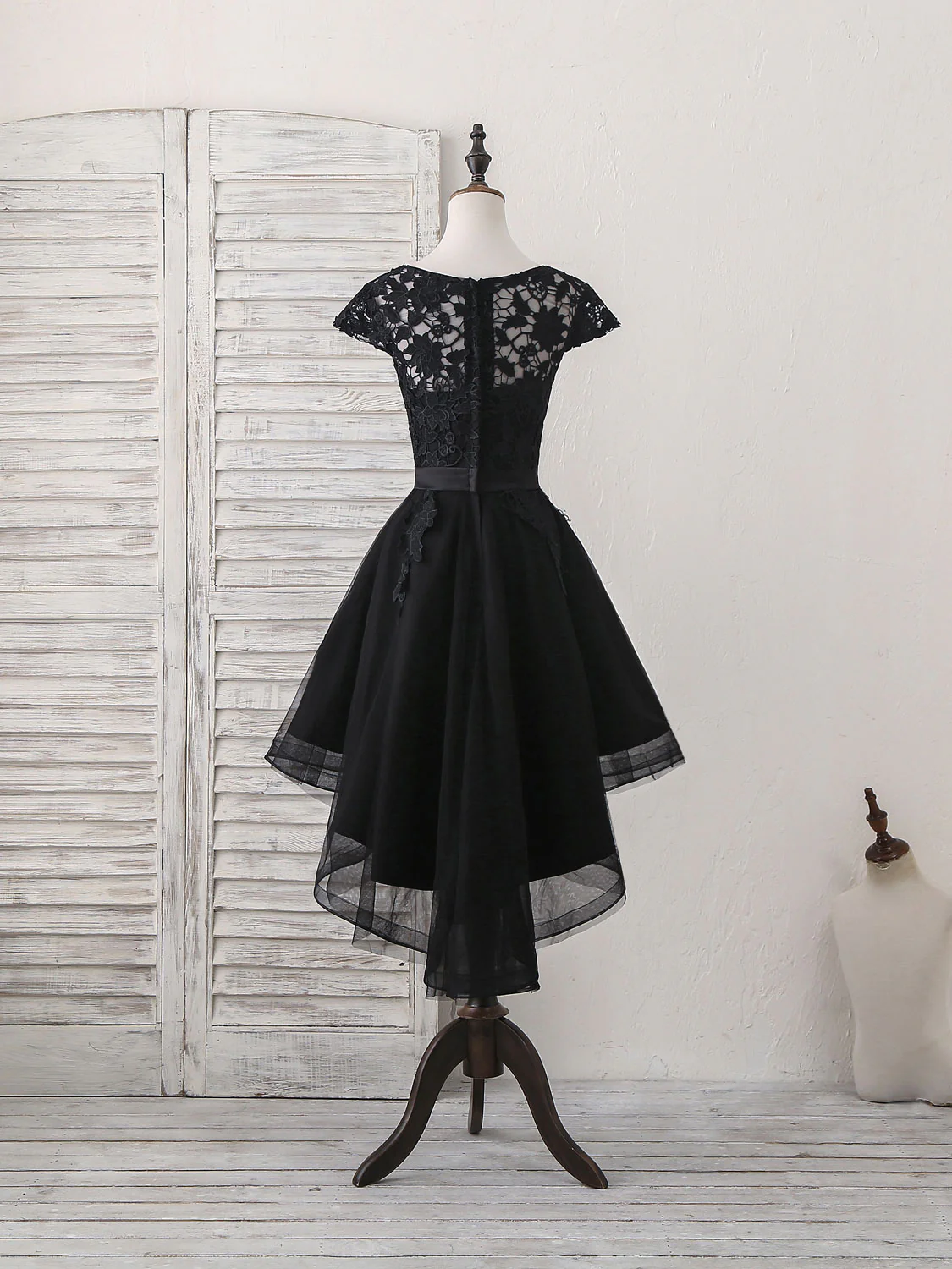 Black Round Neck Tulle Lace Applique Short Prom Dress, Black Homecoming Dress - Deanwangkt