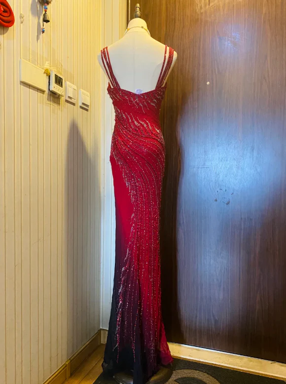 Vintage V-neck Sheath Burgundy Long Prom Dresses Beaded Chiffon Burgundy Formal Dresses DP3931 - Deanwangkt