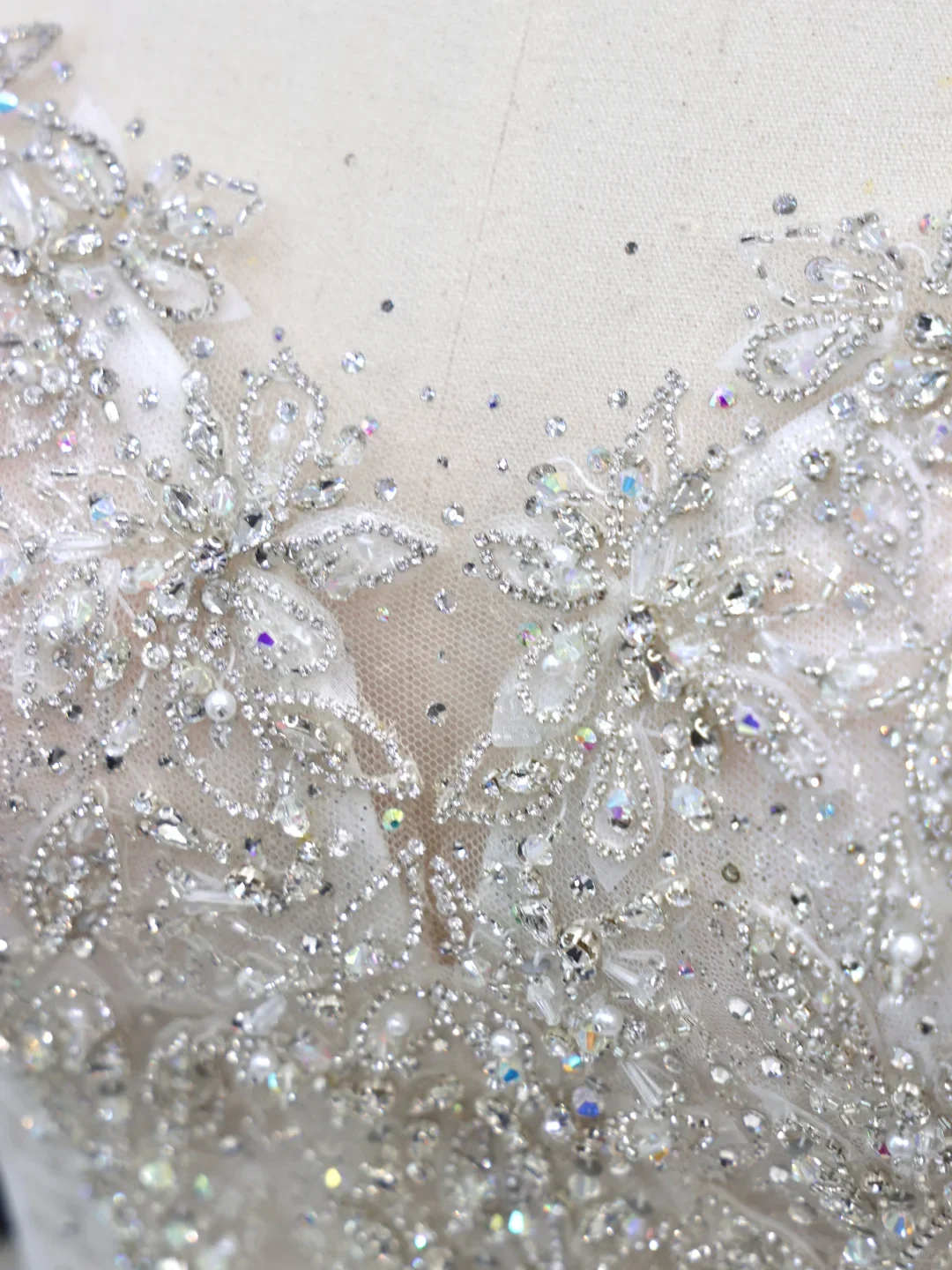 Unique Bridal Gown Ball Gown Sweetheart Short Sleeves White Sequin Wedding Dresses Bridal Gowns DP794 - Deanwangkt