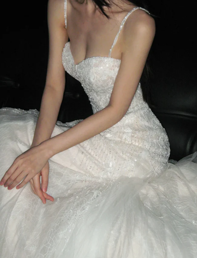 Gorgeous Spaghetti Strap Sheath Long Wedding Dresses Beaded Tulle Bridal Dresses Ivory Sleeveless Bridal Gowns DP3704 - Deanwangkt