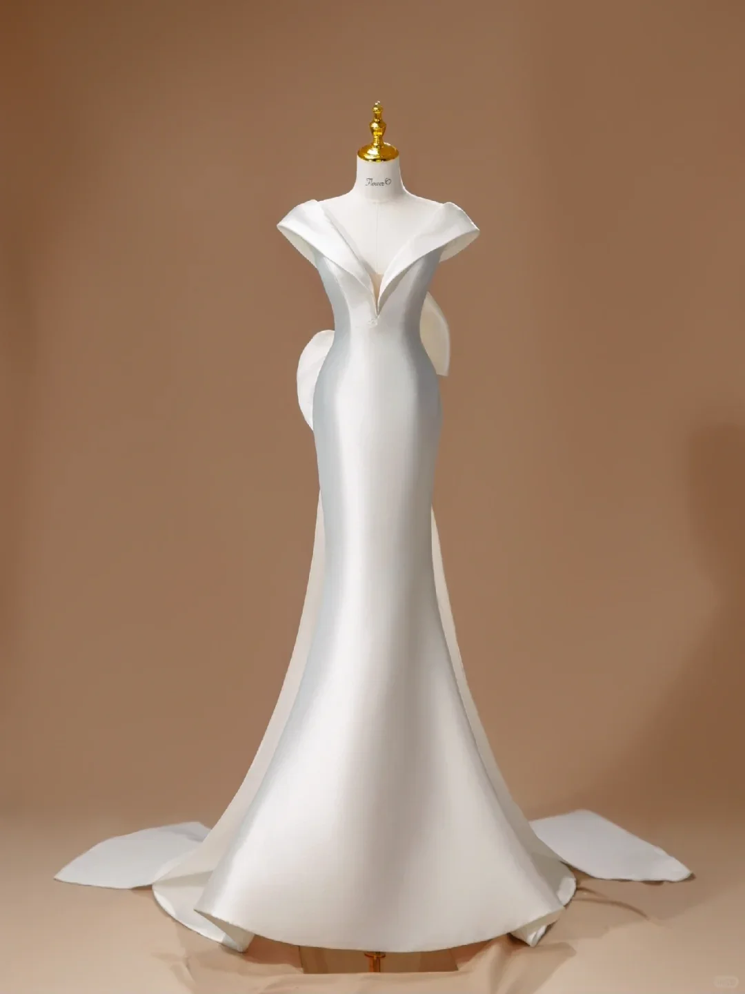 Unique Bridal Dress Mermaid Off The Shoulder Satin Long White Wedding Dress Long Wedding Dresses Modest Wedding Gowns DH2800 - Deanwangkt