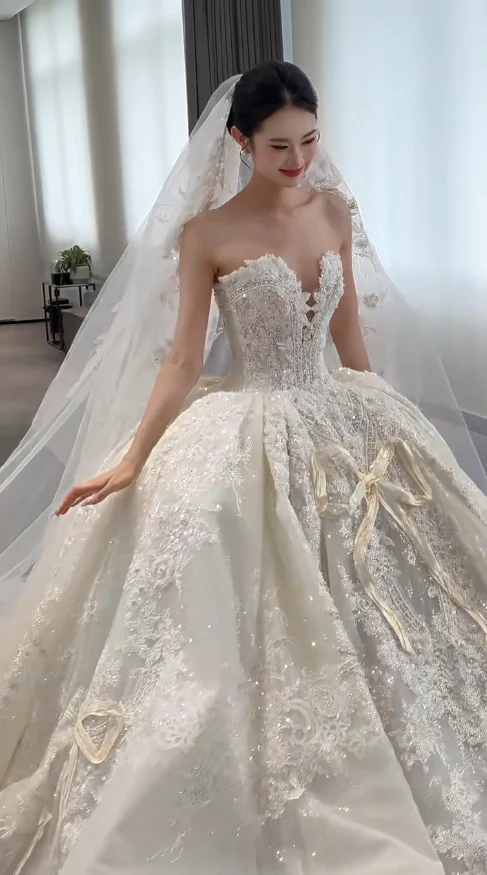 Timeless Sweetheart Ball Gown Tulle Beaded Wedding Dress Elegant Applique White Bridal Dress DP2970 - Deanwangkt