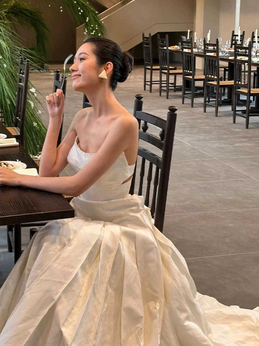 Vintage Wedding Dress Ball Gown Strapless Ivory Summer Beach Long Wedding Dresses Bridal Gowns W0788 - Deanwangkt