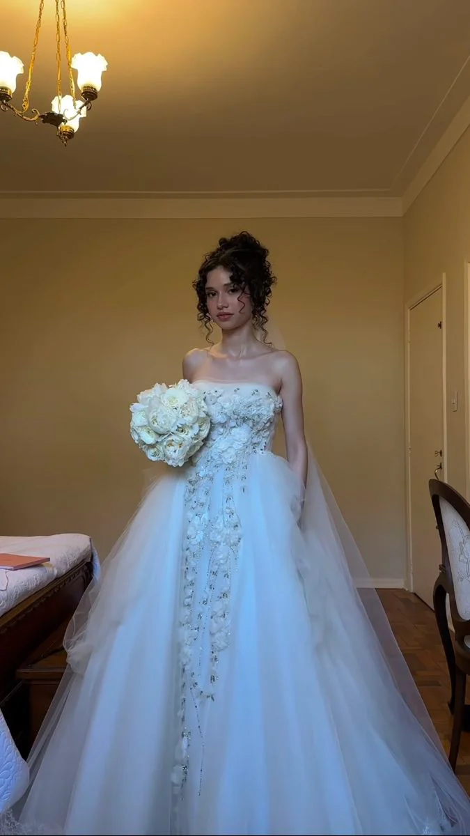 Princess Wedding Dress Ball Gown Strapless Tulle White Long Wedding Dresses Bridal Gowns Elegant Brides Gown DH722 - Deanwangkt